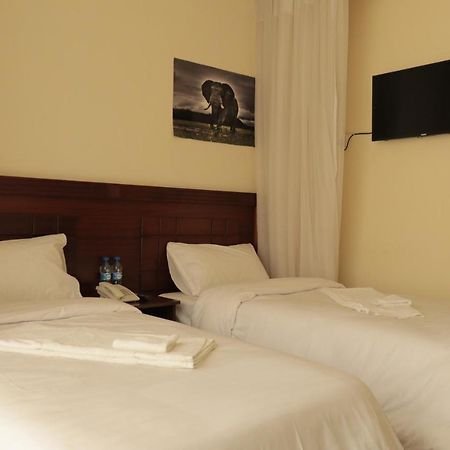 Kima Hills Hotel Найроби Экстерьер фото