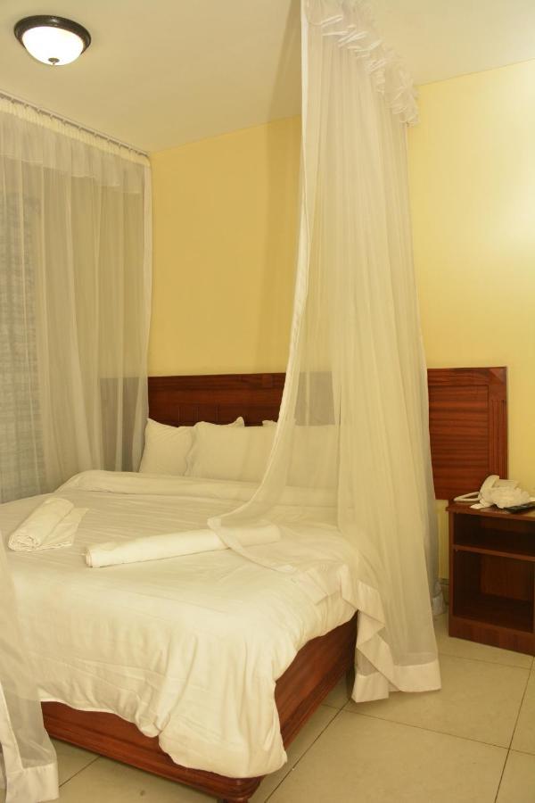 Kima Hills Hotel Найроби Экстерьер фото